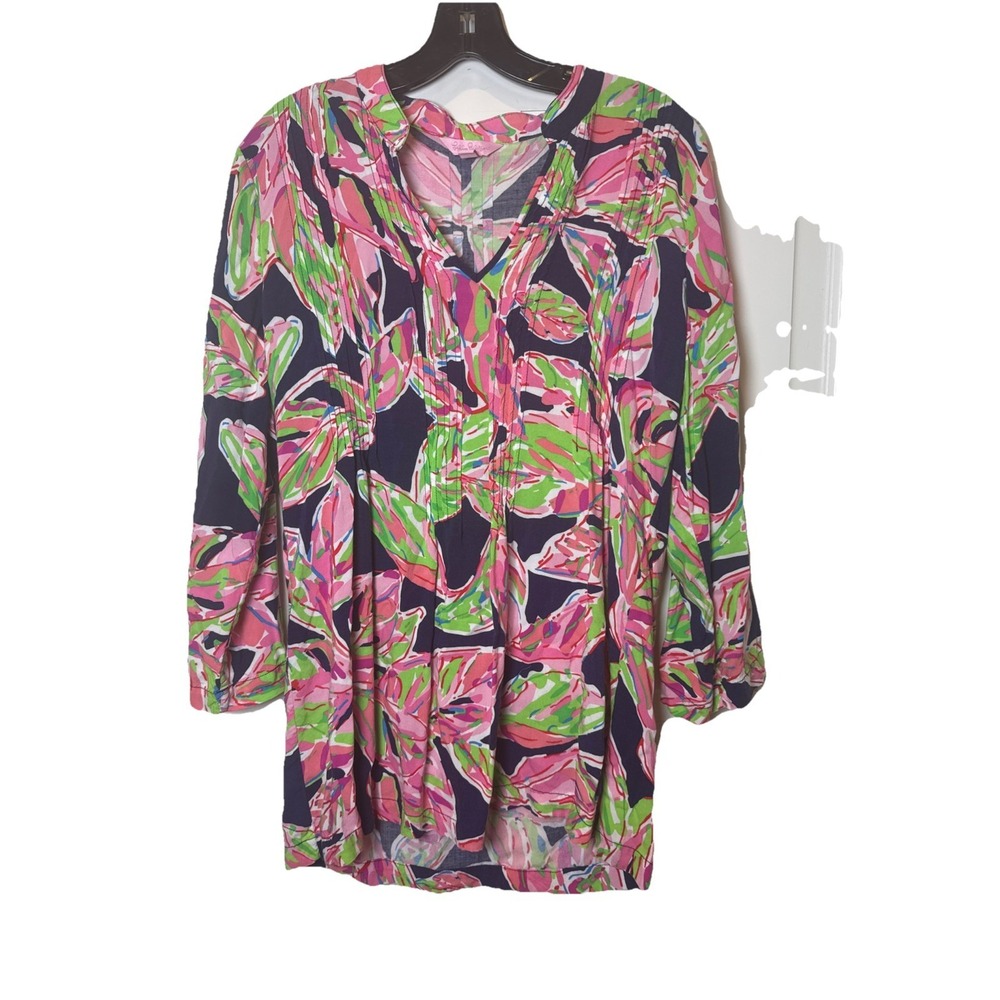 Lilly Pulitzer Sarasota Tunic Top M In The Vias Navy Blue Pink Green Floral VN